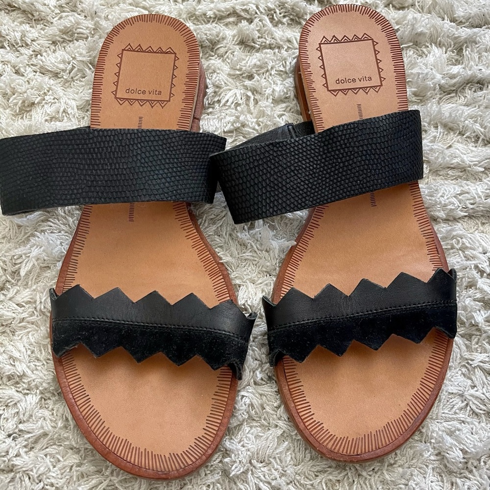 Dolce Vita Slide Black Sandals